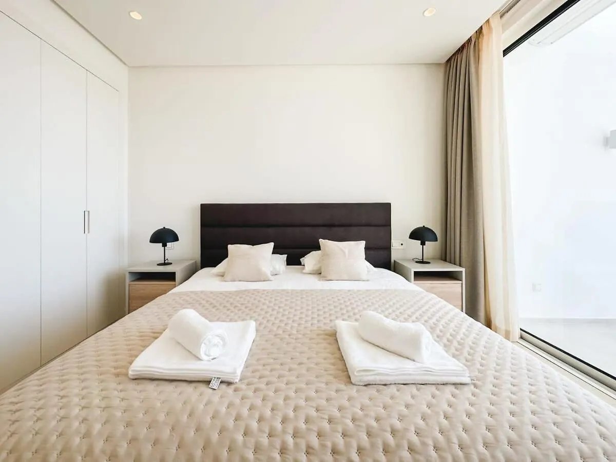 Luxury Palo Alto Apartment Ocean Views Марбелья