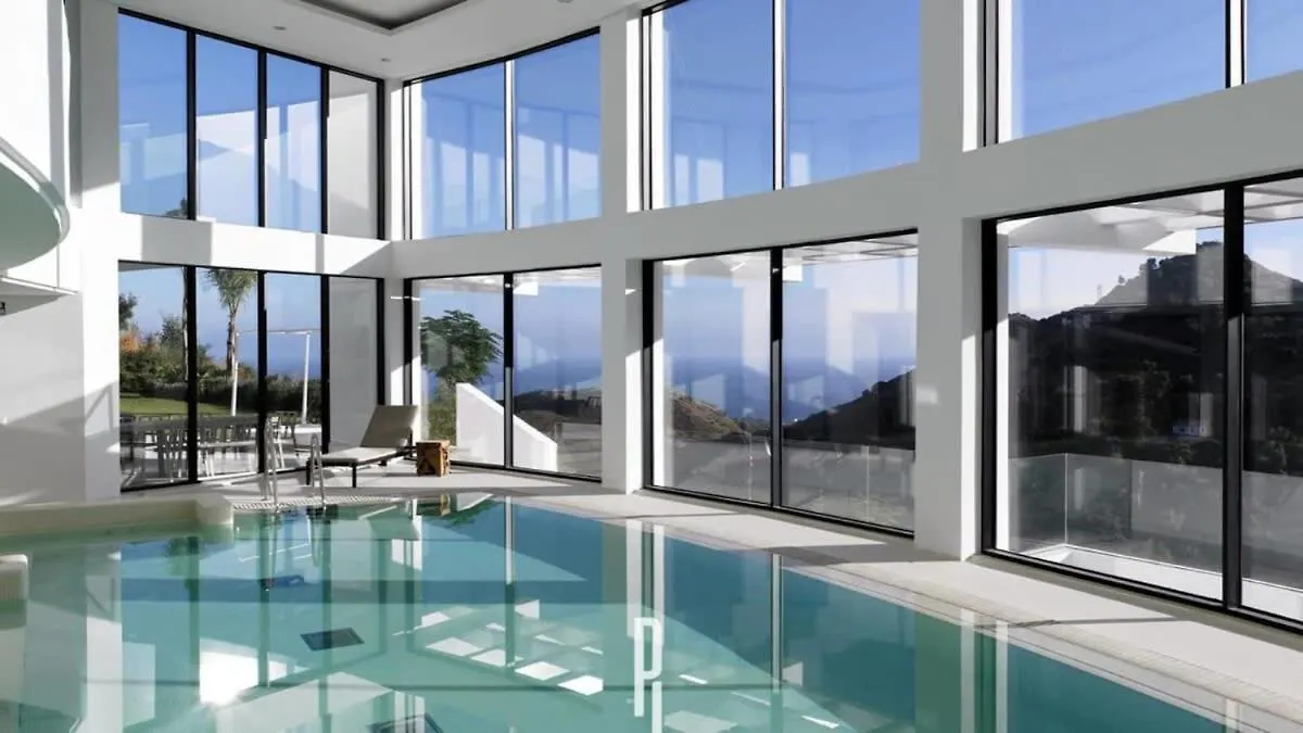 Luxury Palo Alto Apartment Ocean Views Марбелья